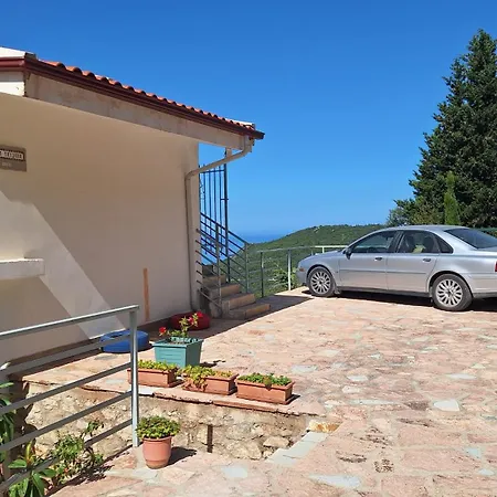 Hétvégi ház Tatjana